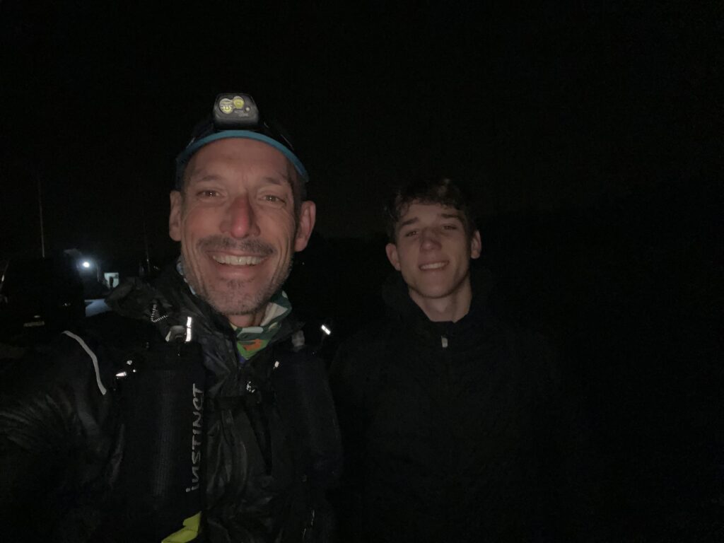 Met Simon vlak voor de start van de Graef Castricum Trail
